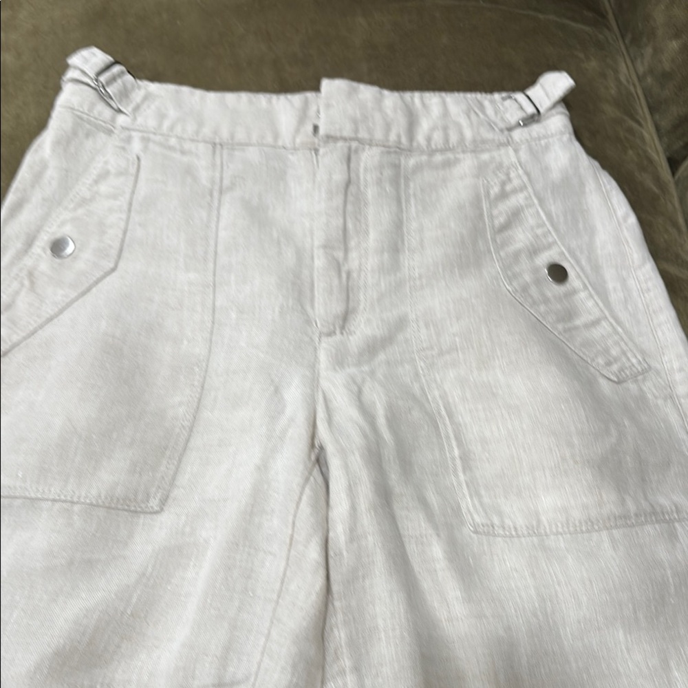 Women’s beige linen, cargo style light casual/dressy pant.. slightly tapered